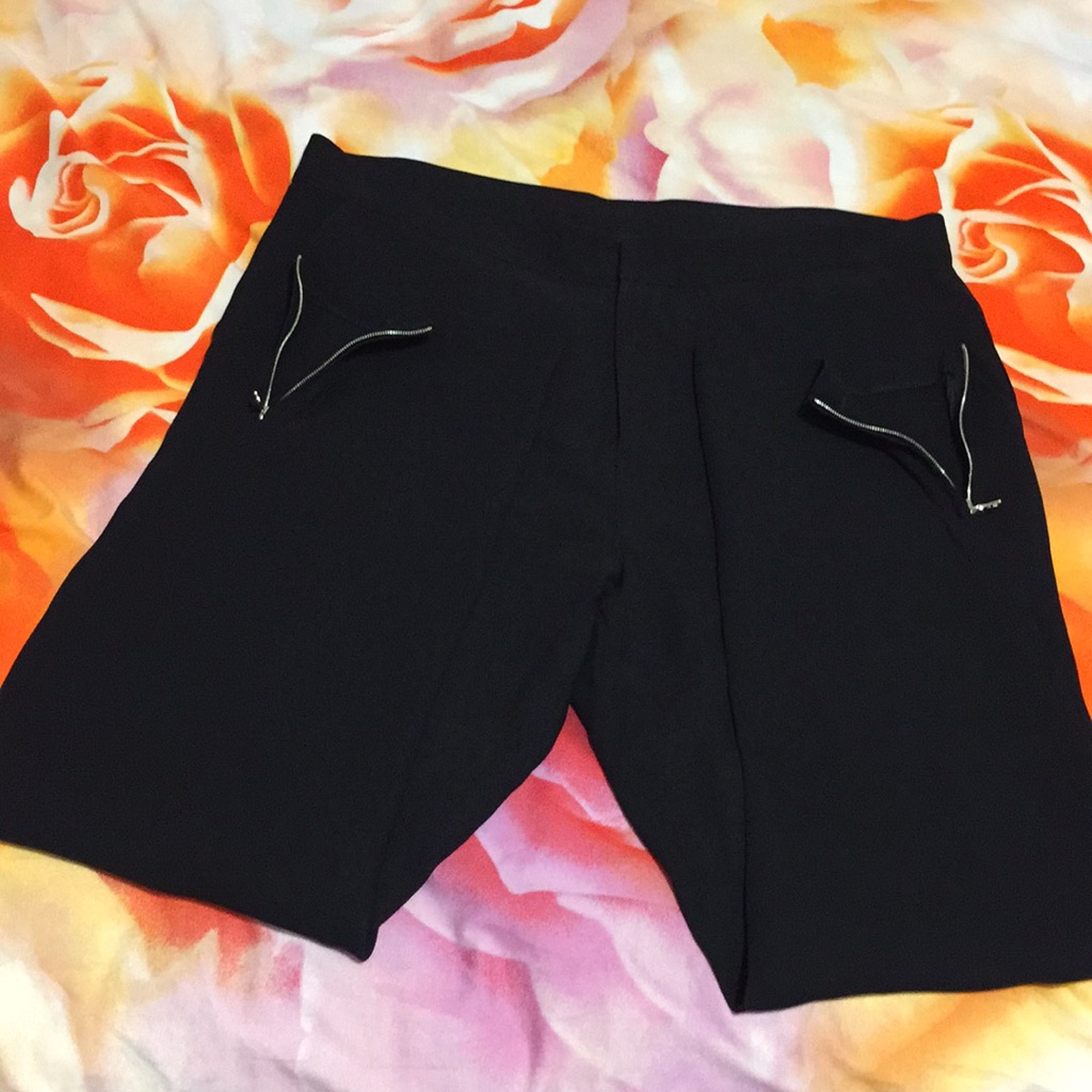 Morgane Le Fay New York Pant Size L